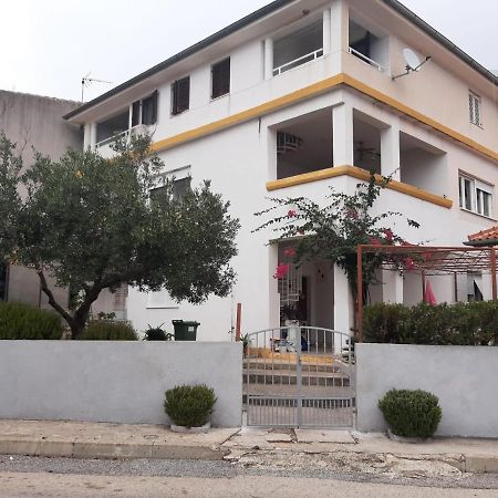 Apartmani Bono Primošten Εξωτερικό φωτογραφία